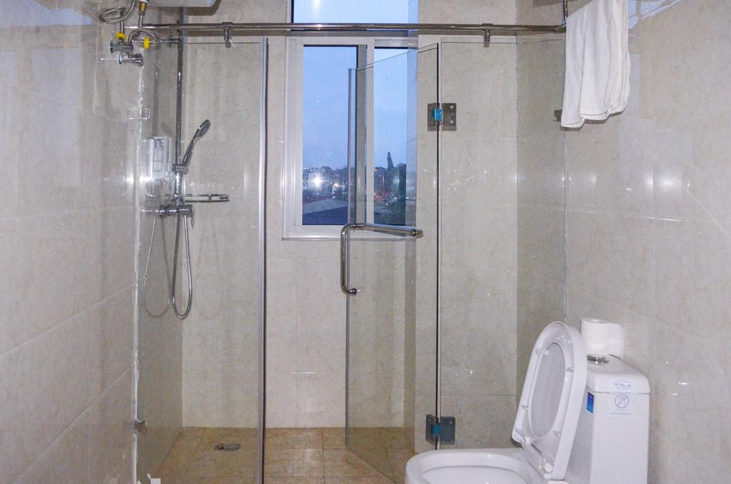 Chinese Business Hotel Kampala Kültér fotó