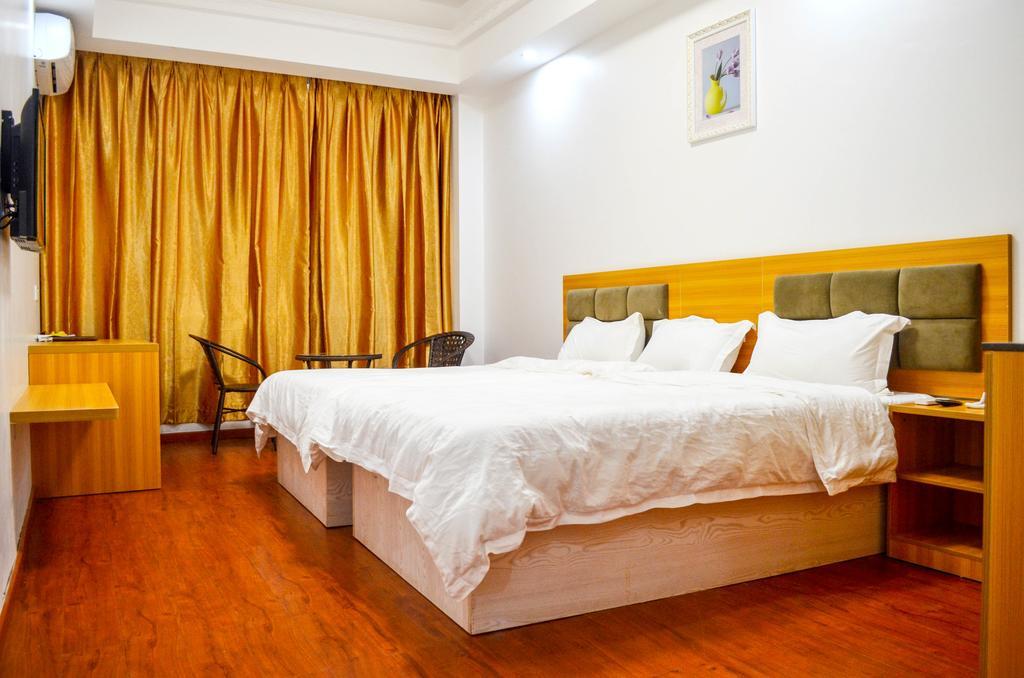 Chinese Business Hotel Kampala Kültér fotó