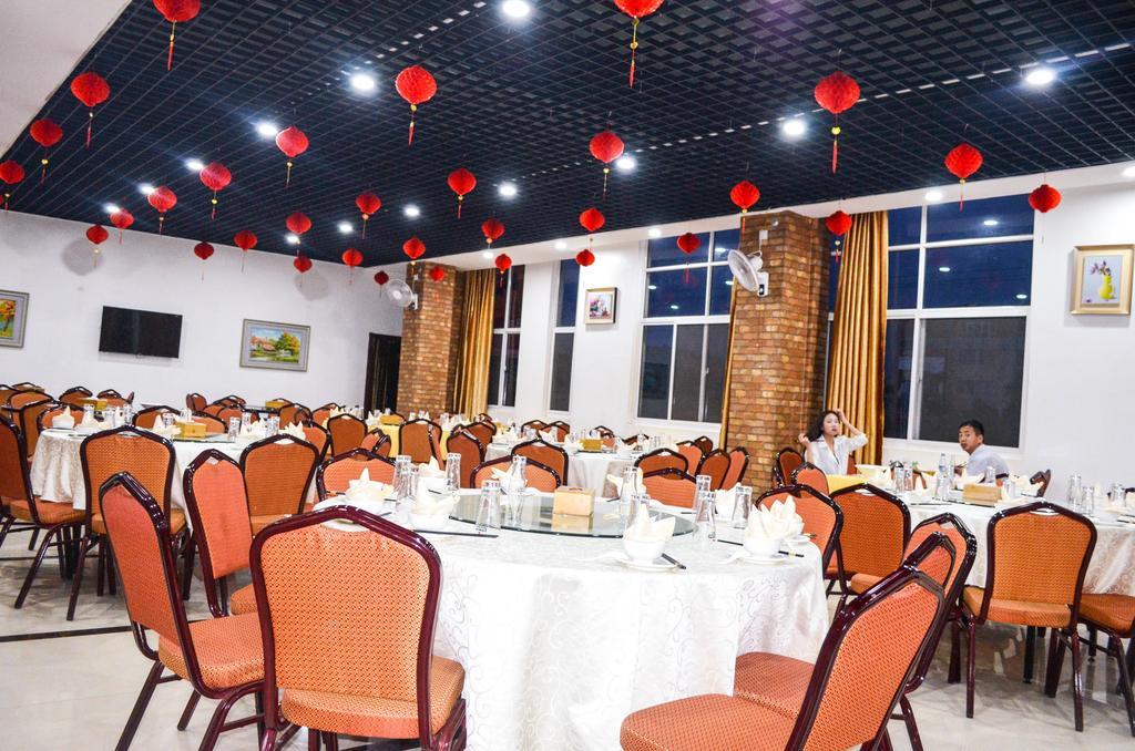 Chinese Business Hotel Kampala Kültér fotó